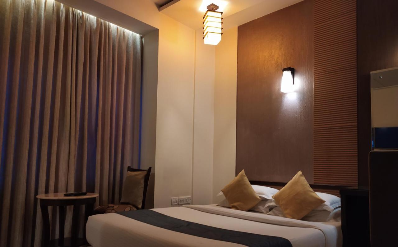 Hotel Silicrest Bangalore Exterior foto